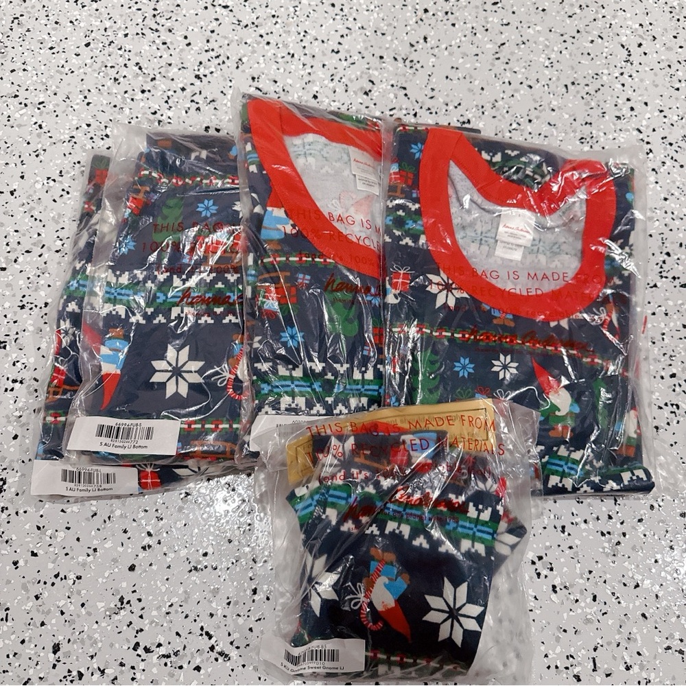 NWT Hanna Andersson Gnome Sweet Gnome Holiday Pajama Family Set 6 pieces - Picture 6 of 7